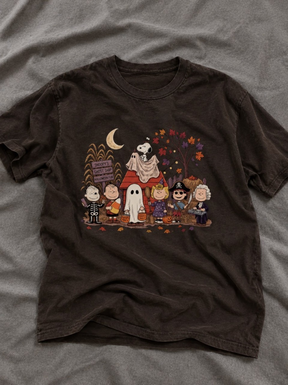Peanuts Halloween Gildan Brown Graphic Tee